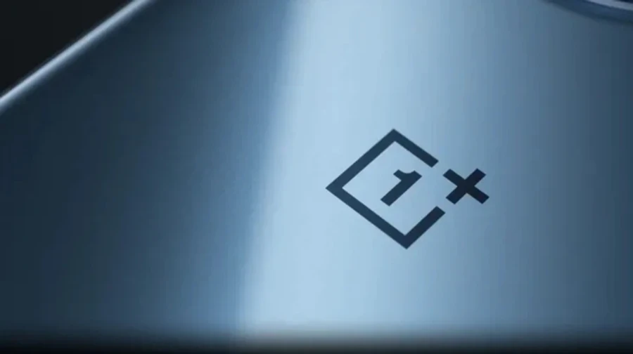 OnePlus роздає в Європі безплатні зарядки на 50 Вт на тлі згортання бізнесу