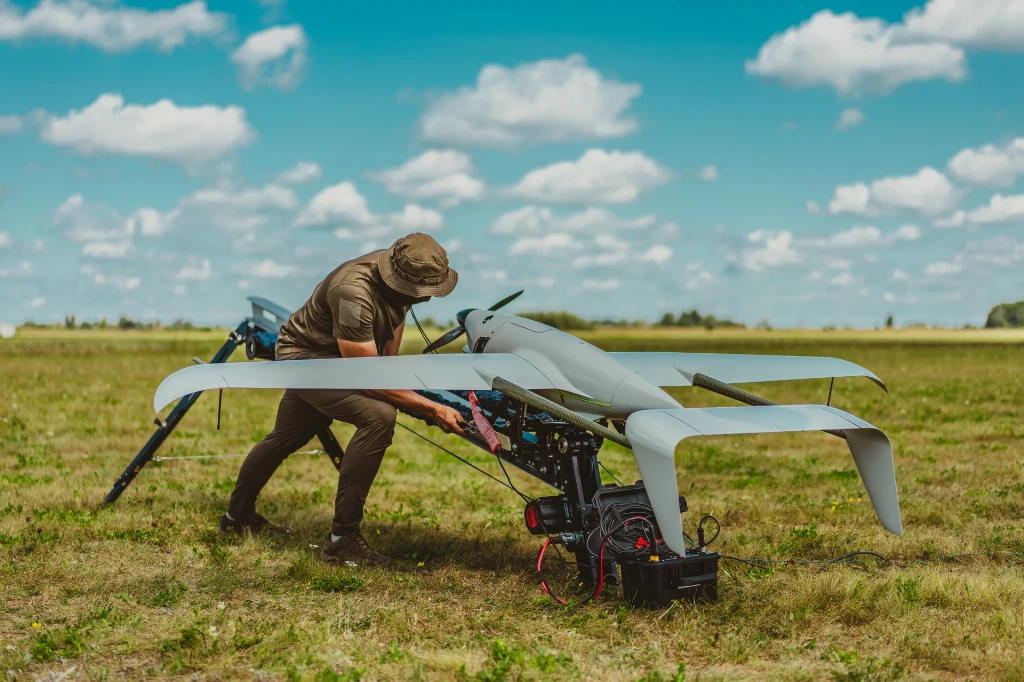 Український розвідувальний дрон Raybird Український розвідувальний дрон Raybird
